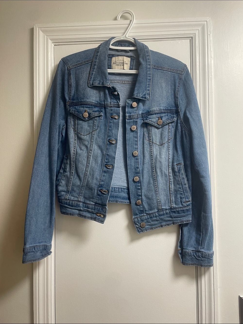 Light Wash Denim Jacket for Women - Casual Jean Jacket